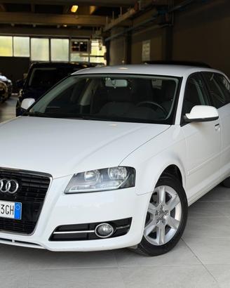 Audi A3 SPB 1.6TDI ATTRACTION NEOPAT KMCERT GARANZ