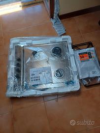 piano cottura a gas Indesit 4 fuochi