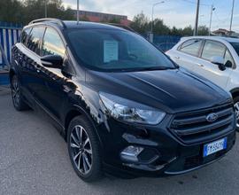 Ford Kuga 2.0 TDCI 150 CV S&S 2WD ST-Line