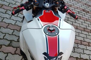 Yamaha YZF R1 - 2023