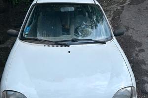 Fiat 600 - NON FUNZIONANTE - 134.000 km