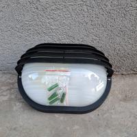 lampada da interno esterno 