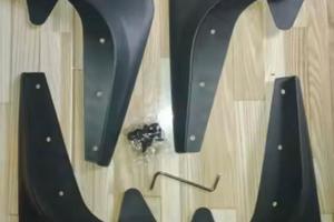 Paraspruzzi Universali 4 pezzi (Parafango ruote)