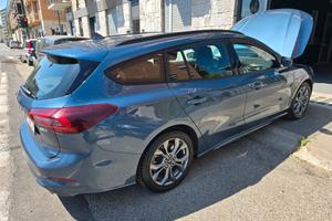 Ford Focus 1.0 EcoBoost Hybrid 125 CV Powershift 5