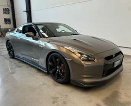 Nissan GTR