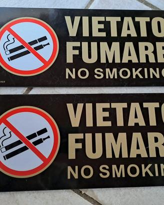 Cartello "vietato fumare"