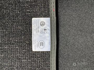 Set tappetini originali alfa romeo giulia q2