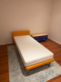 Letto Moretti Compact con materasso e comodino