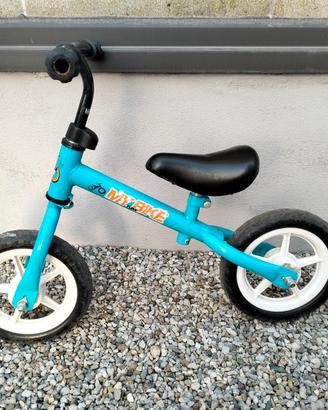 Bicicletta senza pedali