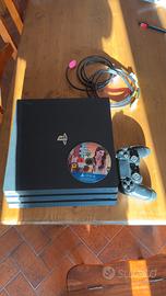 PlayStation 4 pro 1 terabyte+gta5
