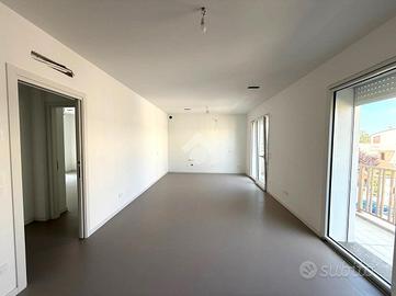 3 LOCALI A RICCIONE