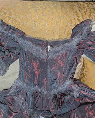 vestito storico 800 in tafta 