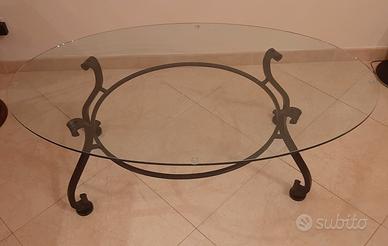 Tavolino in cristallo 
