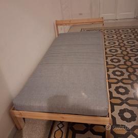 struttura letto ikea materasso basso ikea smotato 