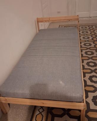 struttura letto ikea materasso basso ikea smotato 