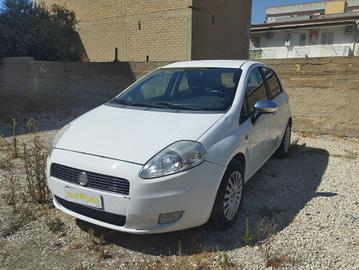 Fiat Grande Punto 1.3 MJT 75 CV 5 porte Dynamic