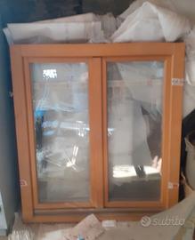 Finestra doppia in legno