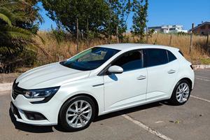 Renault Megane IV serie