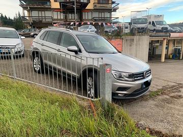 Volkswagen Tiguan 4x4 manuale unico proprietario -