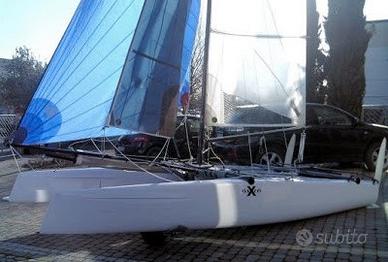 Catamarano x 16 bimare
