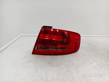 Faro fanale stop posteriore destra dx audi a4 8k2