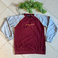 Felpa O.M. – Stile unico, comfort assicurato!