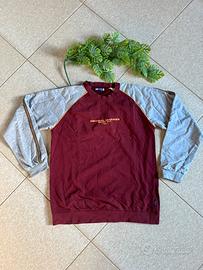 Felpa O.M. – Stile unico, comfort assicurato!