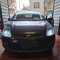 Fanali anteriori ford Fiesta 2002-2008