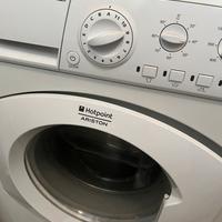 Lavatrice Hotpoint ARXL105come nuova