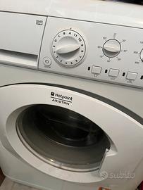 Lavatrice Hotpoint ARXL105come nuova