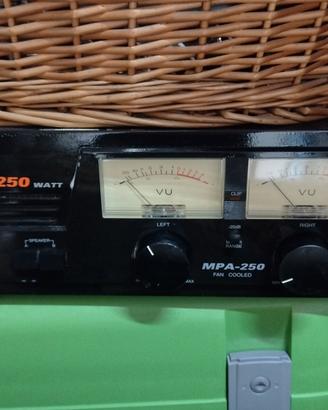 amplificatore 