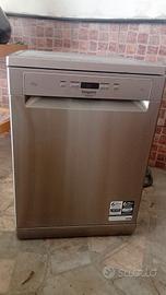 Lavastoviglia Hotpoint 