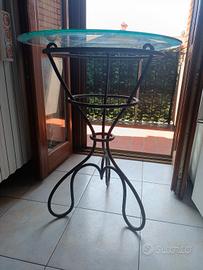 tavolino in ferro battuto 