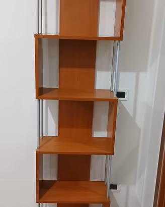 libreria in legno 