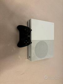 Xbox One S perfettamente funzionante