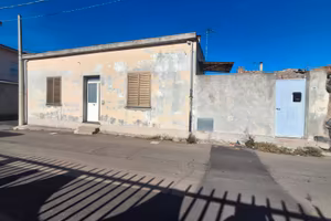 Casa indipendente piano terra