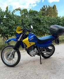 Yamaha XT 600E anno 2002