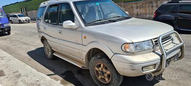 Tata Safari 2.0 TDI 4X4 483DLTC55 2000