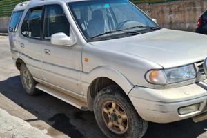 Tata Safari 2.0 TDI 4X4 483DLTC55 2000
