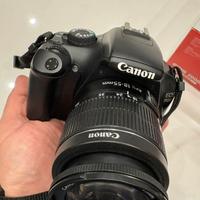 CANON EOS 1100D