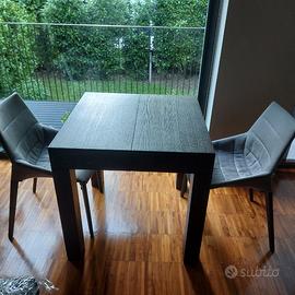 Tavolo in legno 80x80 allungabile