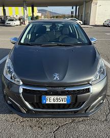 Peugeot 208 2016 - neopatentati