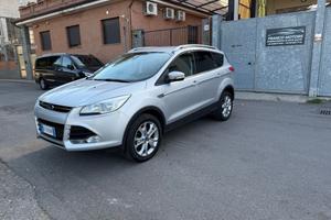Ford Kuga 2.0 TDCI 163 CV 4WD Powershift Titanium