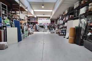 CAPANNONE A CARONNO PERTUSELLA