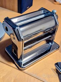 impastatrice a mano Imperia con motore