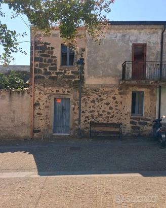 Casa indipendente da ristrutturare a Tadasuni