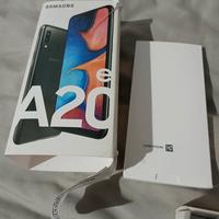 Samsung A20e