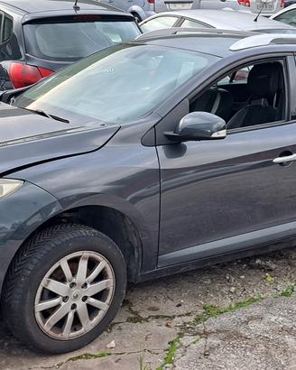 Ricambi Renault Megane 3 mk3 terza serie 2010