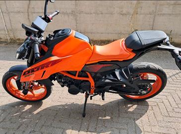 Ktm duke 390