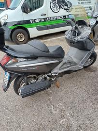 scuuter sym yoimax 250